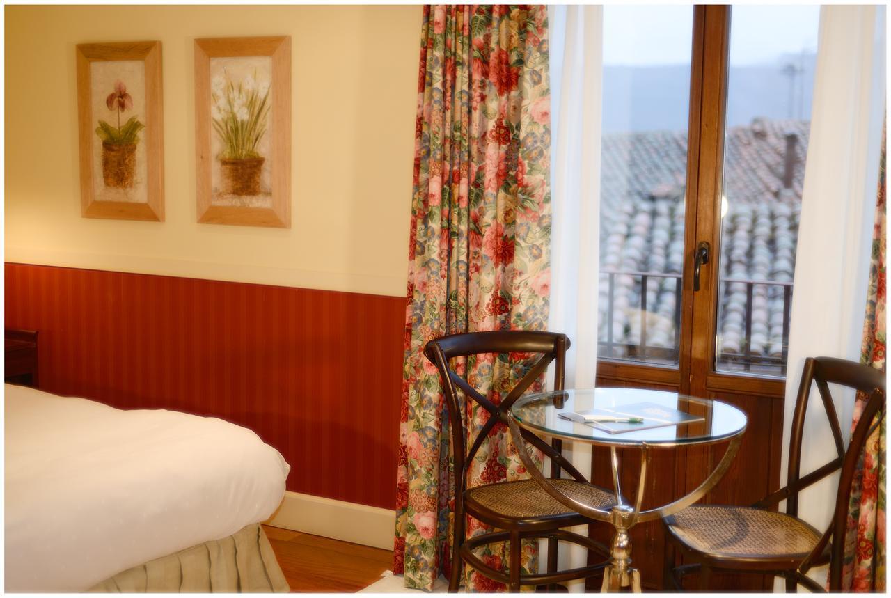 Hotel El Rincon De Rascafría Extérieur photo