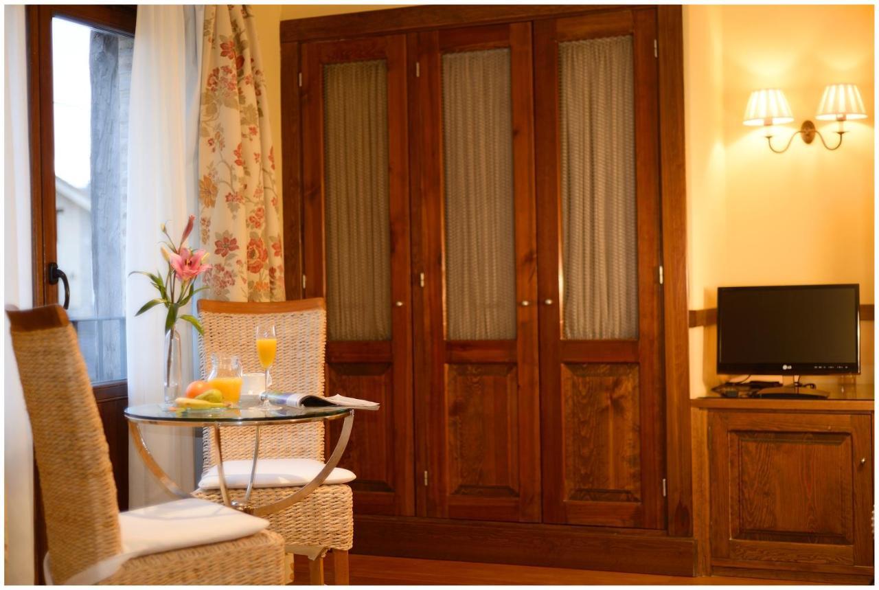 Hotel El Rincon De Rascafría Extérieur photo